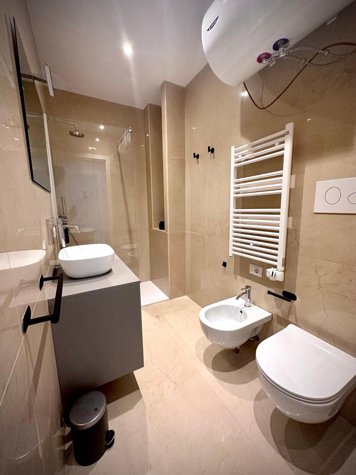 Dimora Pugliami Apartment Bari Luaran gambar